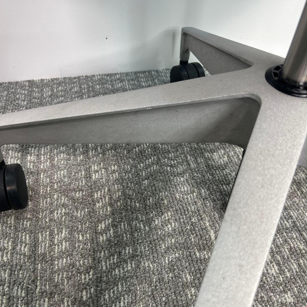 Herman Miller.セトゥーチェア グレー系 オフィスチェア メッシュ.