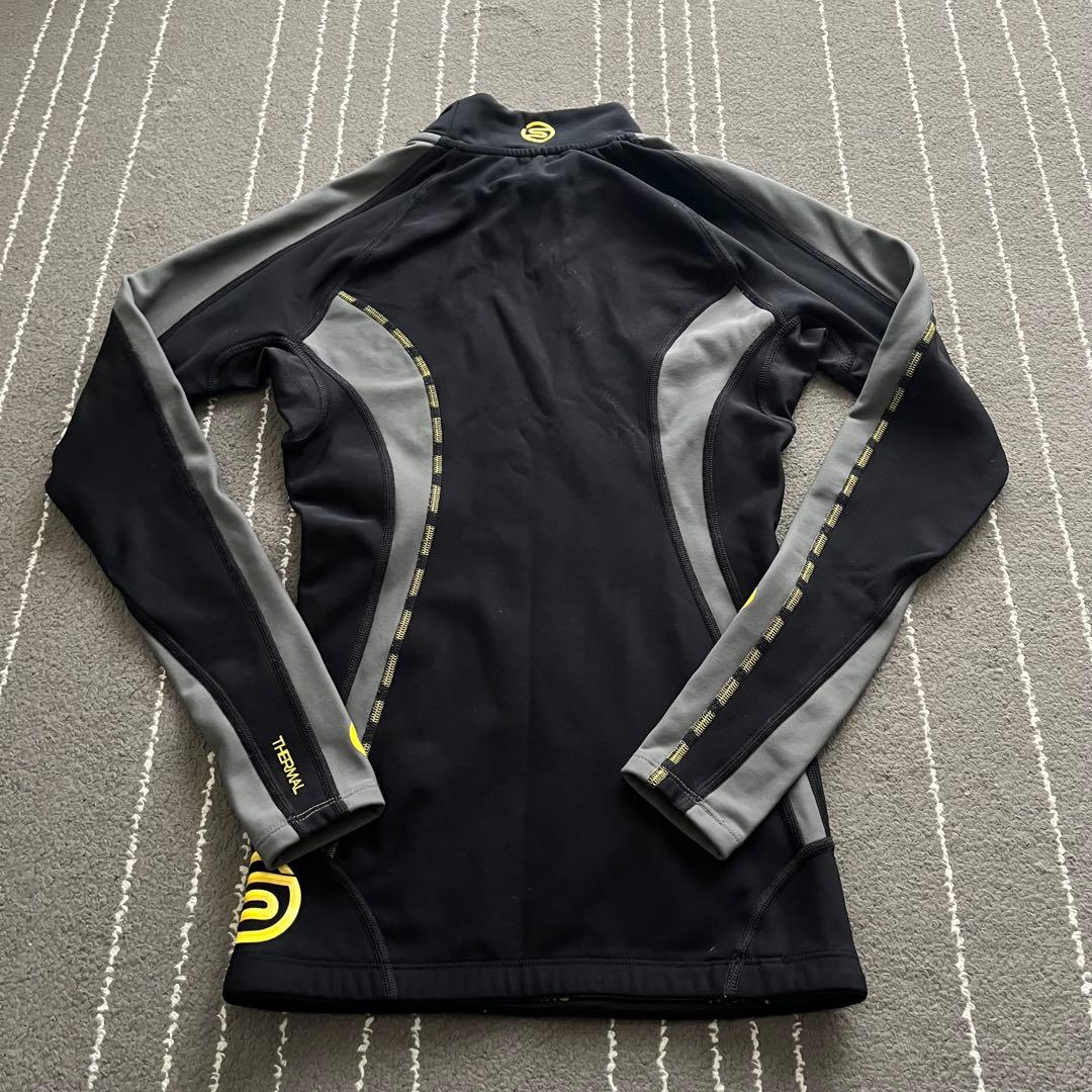 SKINS スキンズ メンズ サーマル裏起毛　トップス Sサイズ