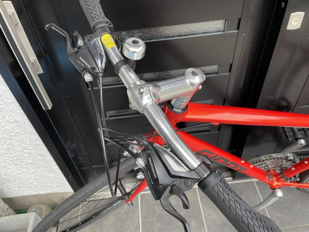 GIANT ESCAPE R3 2022年モデル　Mサイズ USED