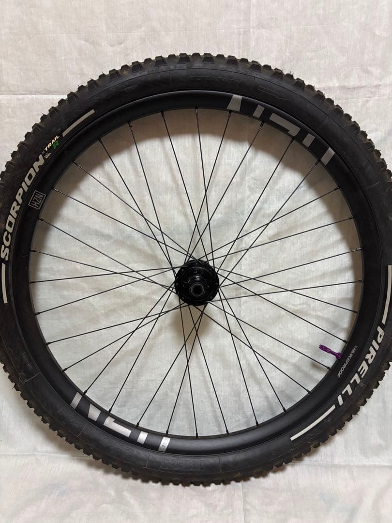 NUKEPRROOF ヌークプルーフ HZN 27.5 ホイール