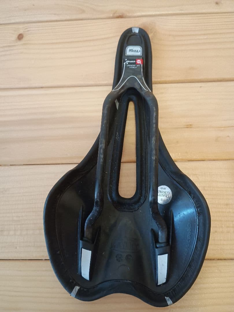 Selle Italia SLR サドル ブラック
