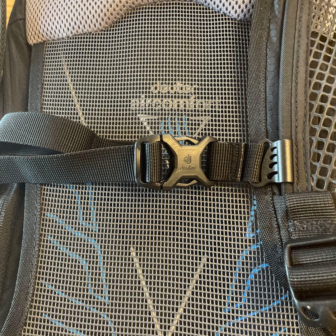 deuter race EXP air ブラック リュック