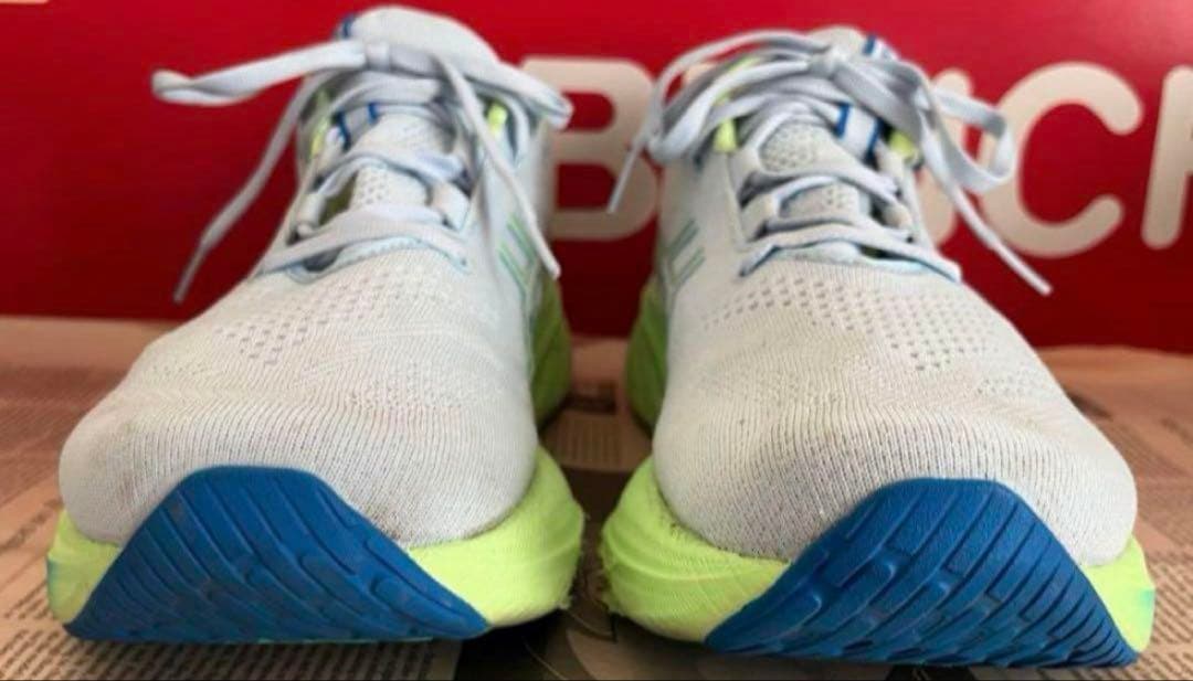 ⑥ asics　アシックス　GEL-NIMBUS 26　ランニングシューズ