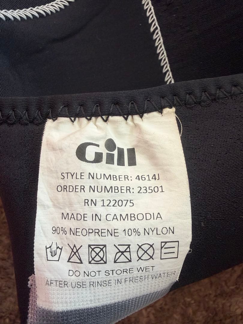 GILL ノースリーブウェットスーツ JL ブラック
