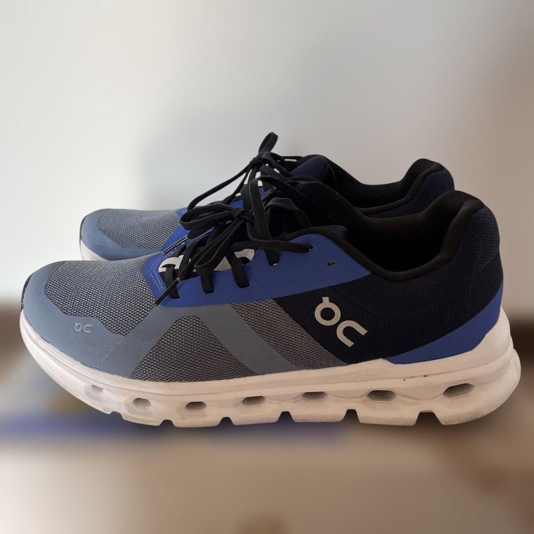 on cloudrunner2(29.0cm・グレー/ブルー)