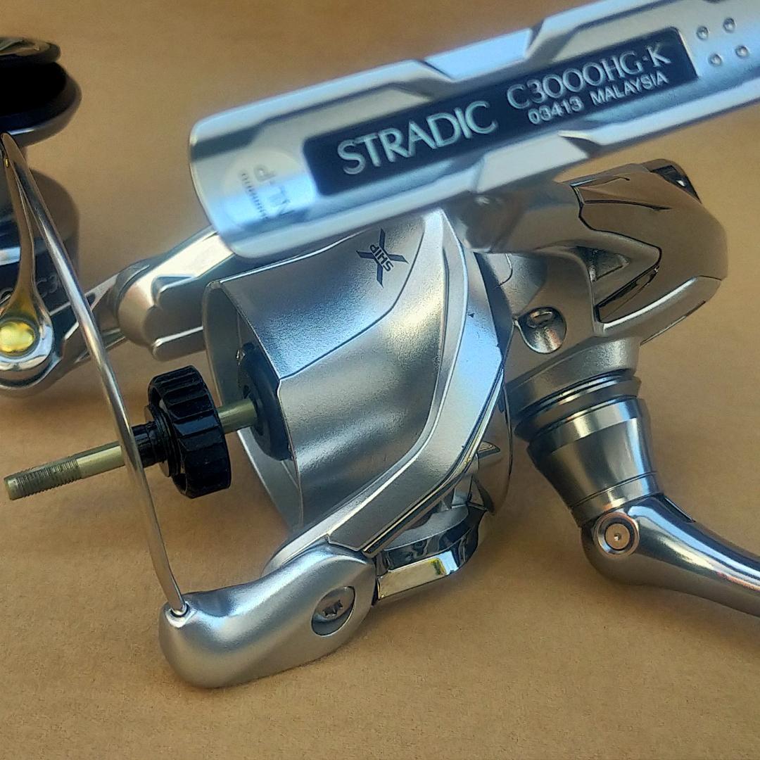 中古品　シマノ　15 ストラディック C3000HG　ハイギア