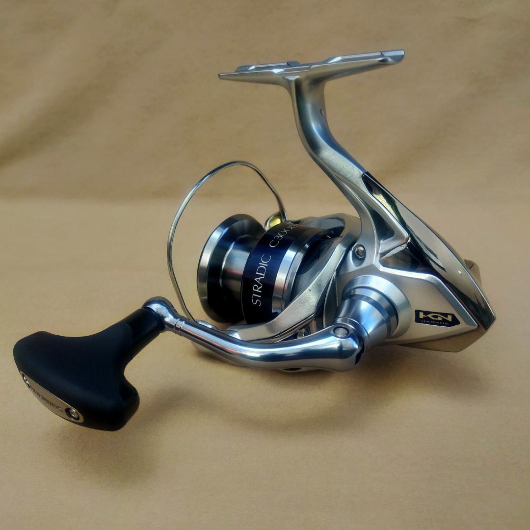 中古品　シマノ　15 ストラディック C3000HG　ハイギア