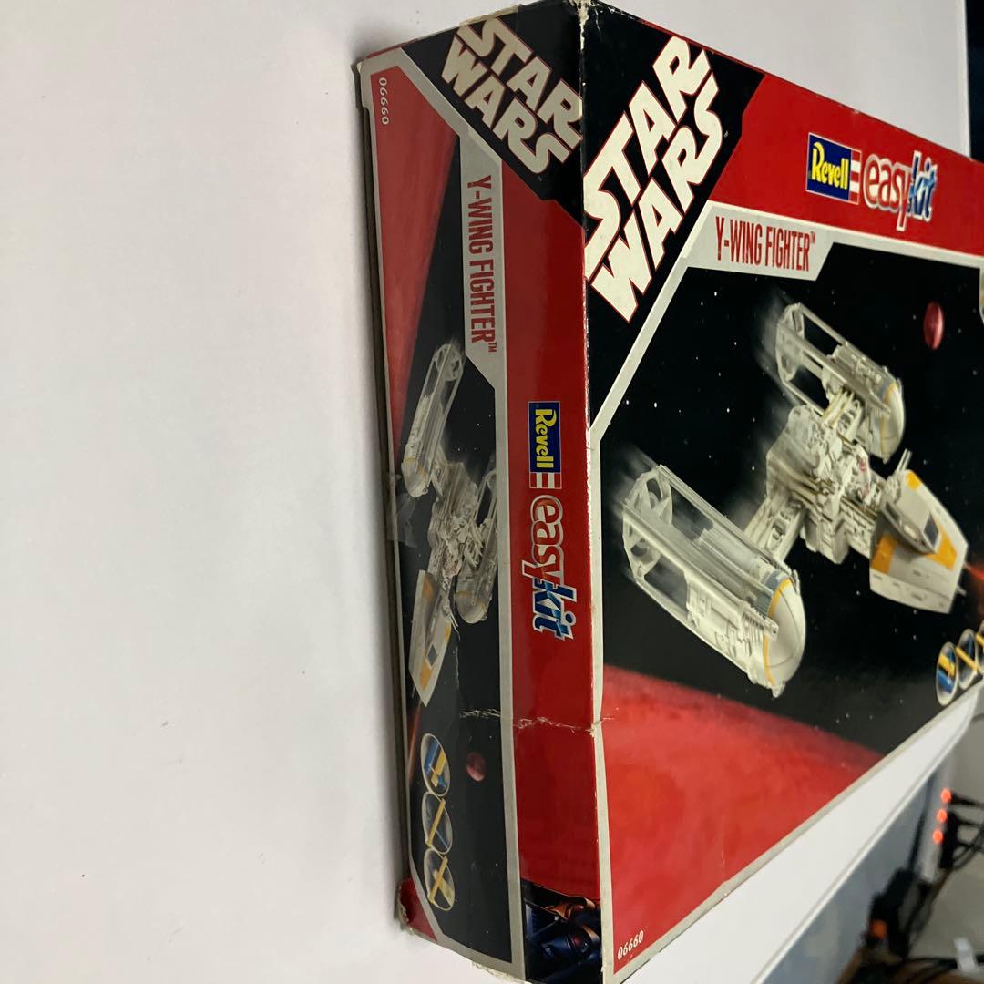 Revell Star Wars Y-Wing Fighter プラモデル
