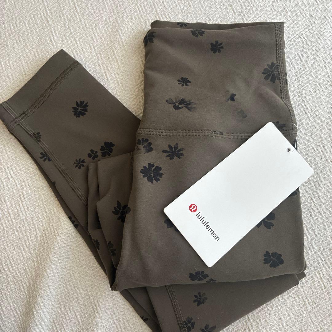 Lululemon レギンス　4 ハイライズ