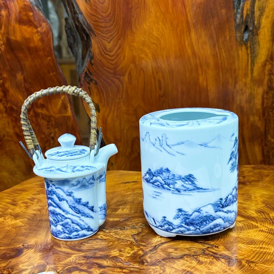 有田焼　手描き　染付山水文　酒燗器