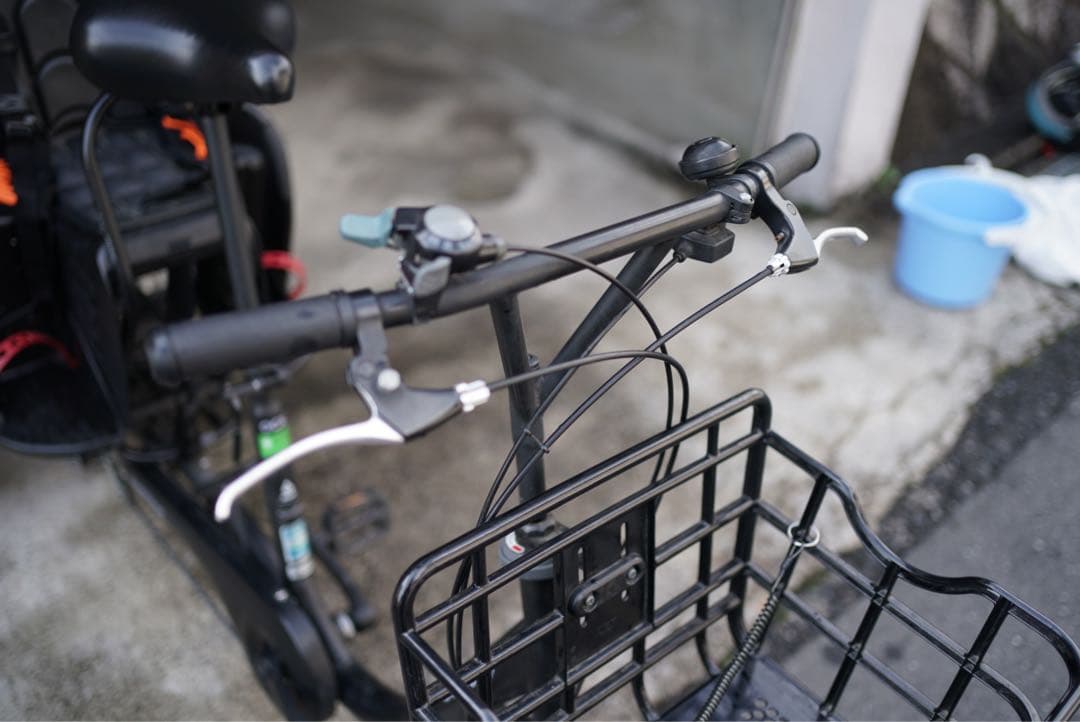 ふたごじてんしゃ チャイルドシート付きシティサイクル
