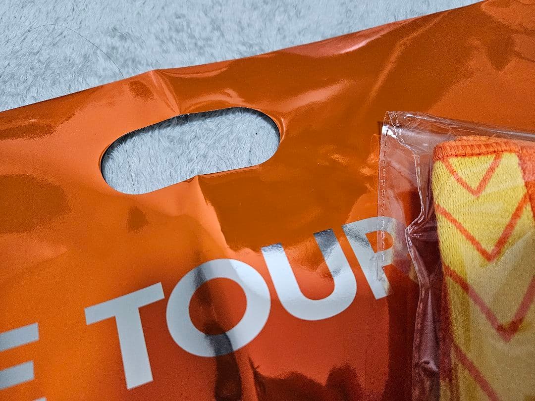 VAUNDY DOME TOUR 2026 SILENCE タオル