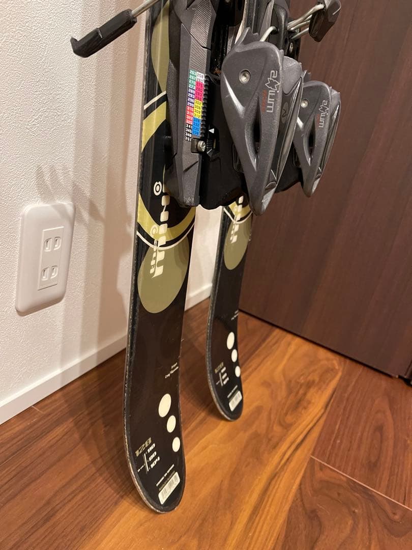 ROSSIGNOL ロシニョール スキー板 128㎝　ツインチップ　ザ　ミニ