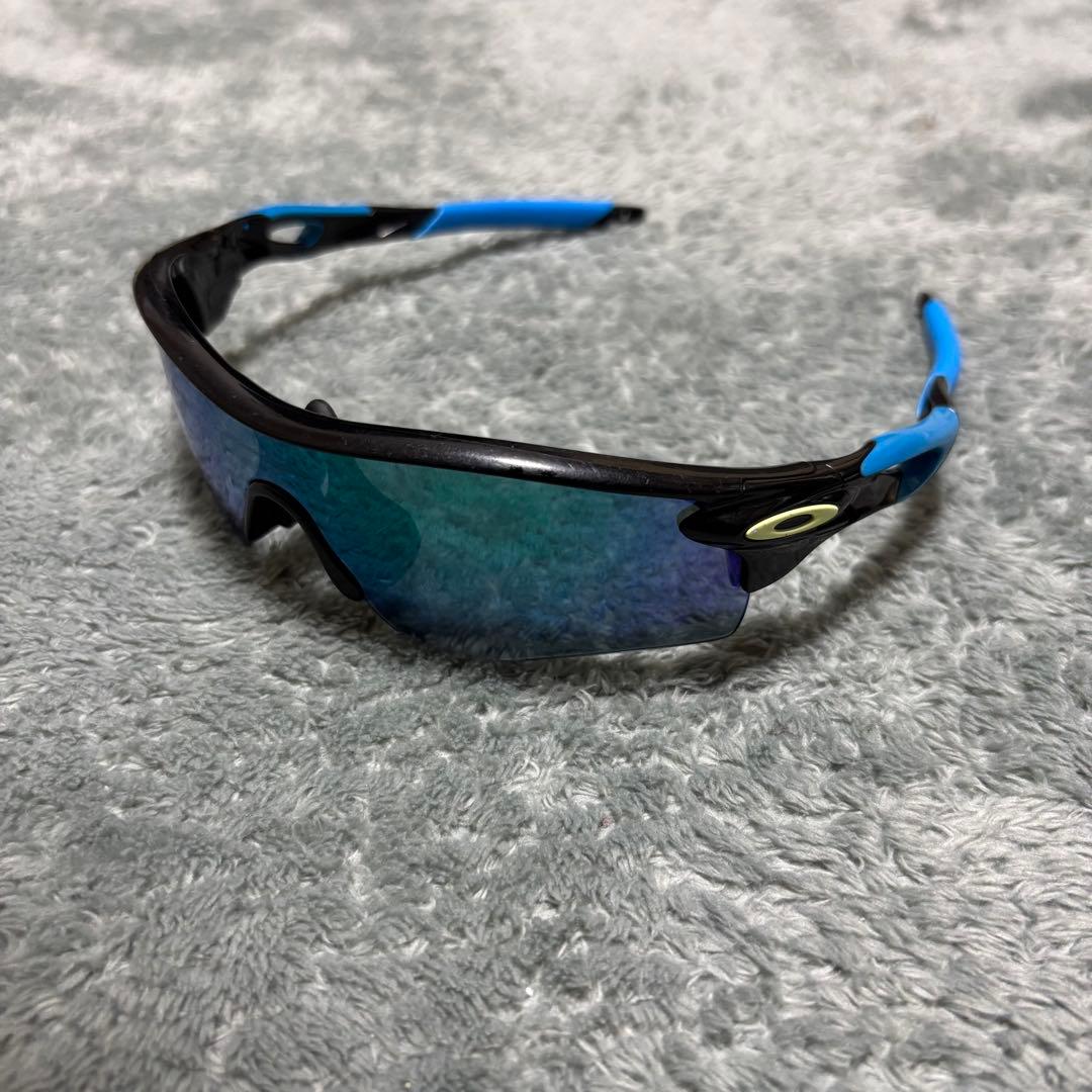 Oakley スポーツサングラス ブラック/ブルー　オークリー　ケース付