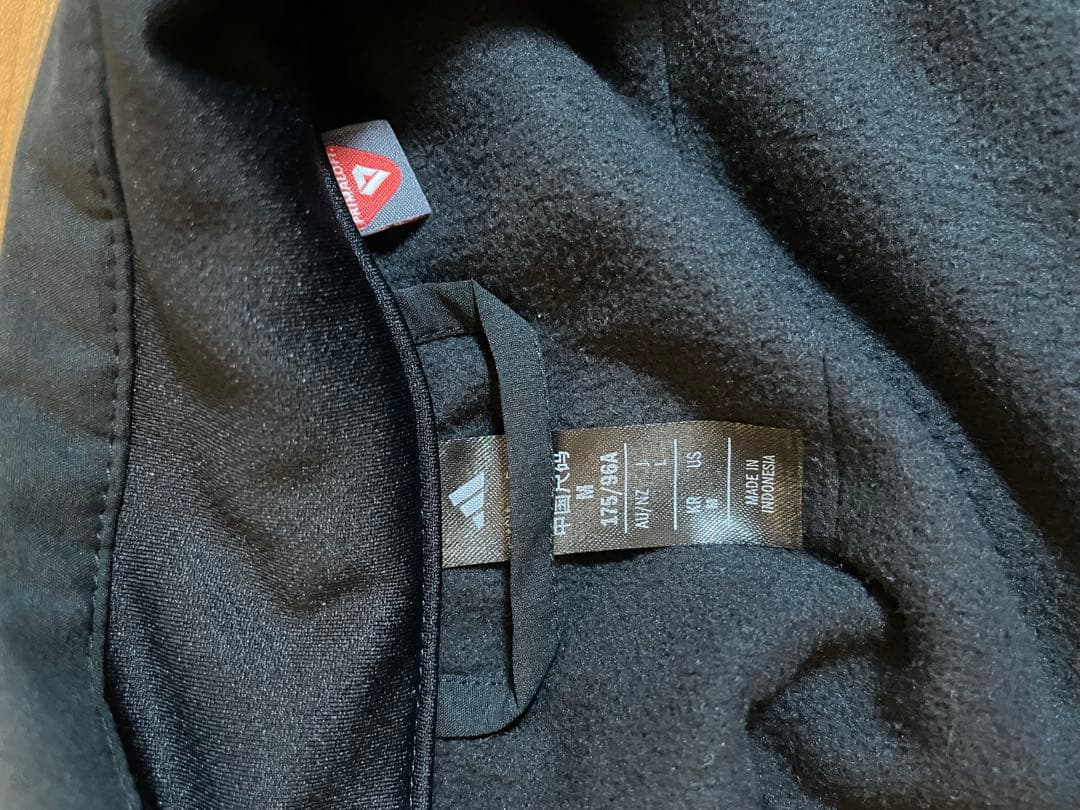 adidas ブラック ジャケット M