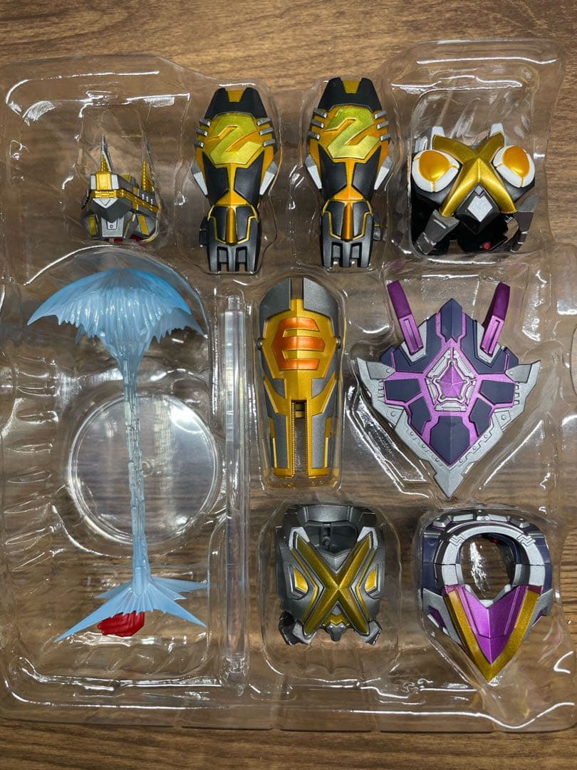 S.H.Figuarts ウルトラマンX モンスアーマー オプションパーツセット
