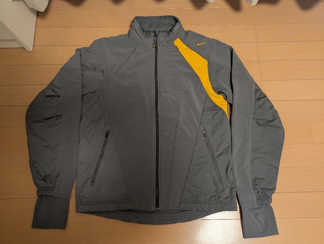 NIKE厚手ウィンドブレーカージャージ上下セットアップスノボ雪山レインコート