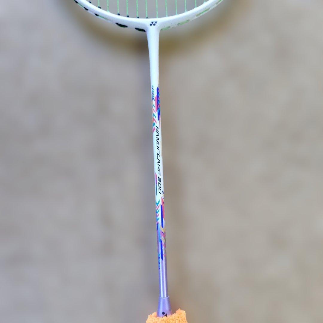 YONEX NANOFLARE 200 バドミンラケット　4U5　日本製