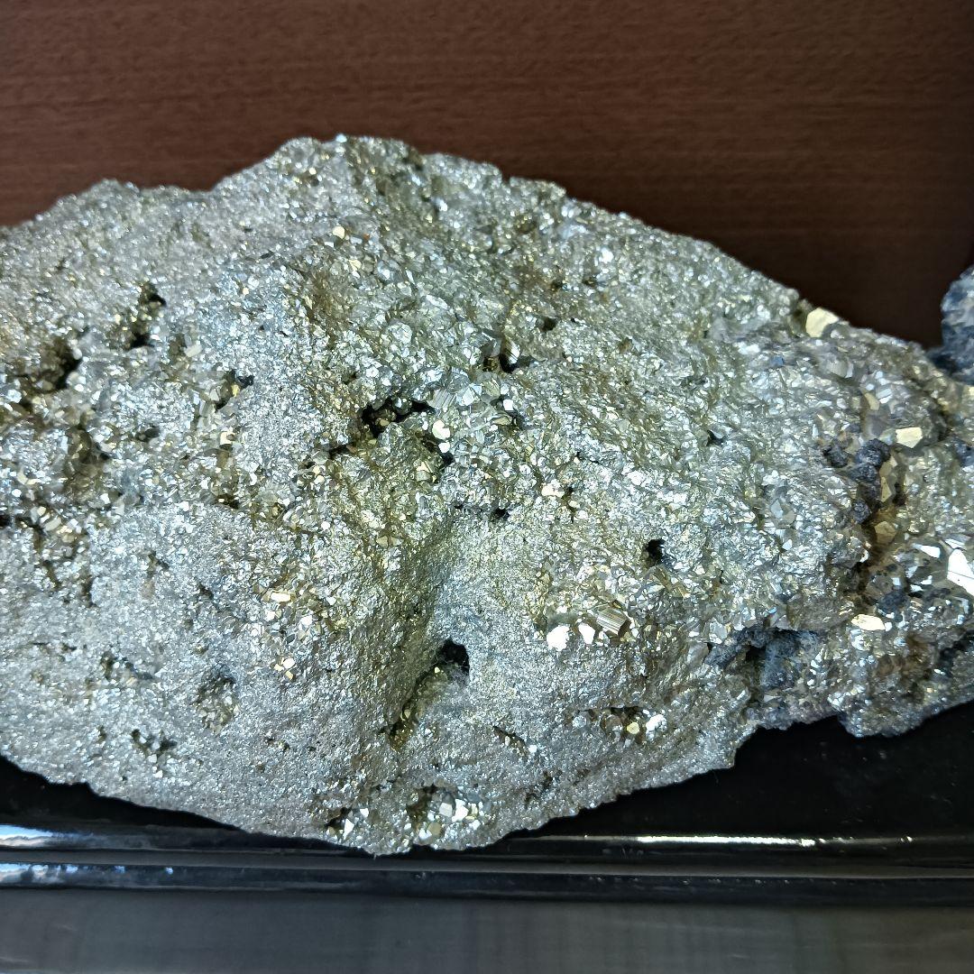 石　台座付き　約7.7kg