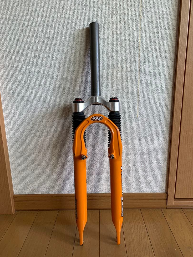 MANITOU Spyder サスペンションフォーク 26インチ