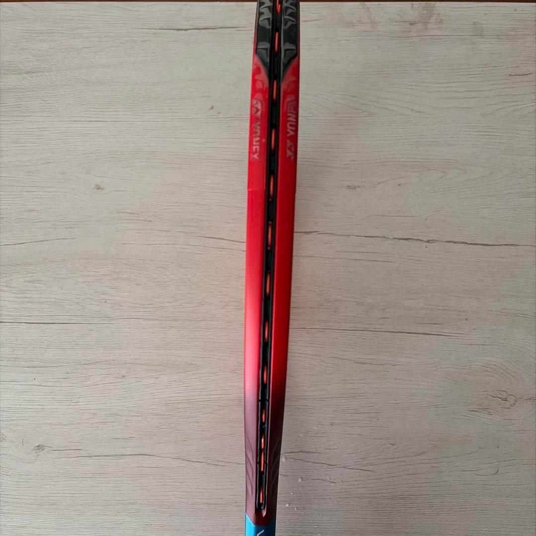Yonex Vコア100 2021 G2