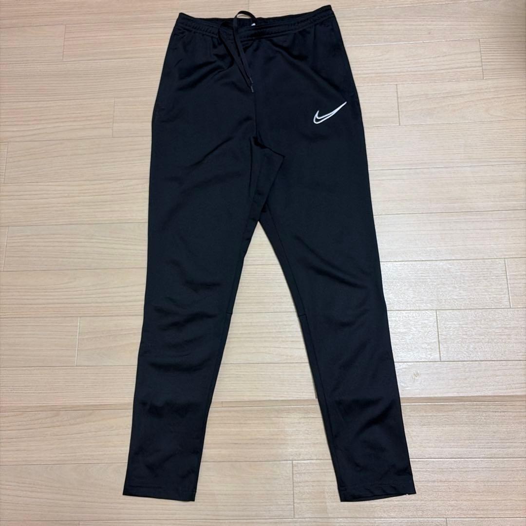 美品 ナイキ DRY-FIT ジャージ 上下セット ワンポイント ブラック S
