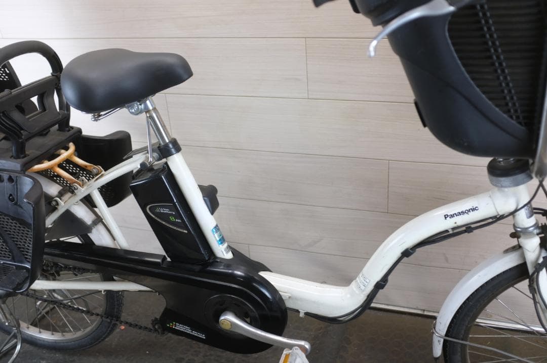 電動自転車 パナソニック ギュット20インチ3段　8.0Ah（5点灯）充電器あり