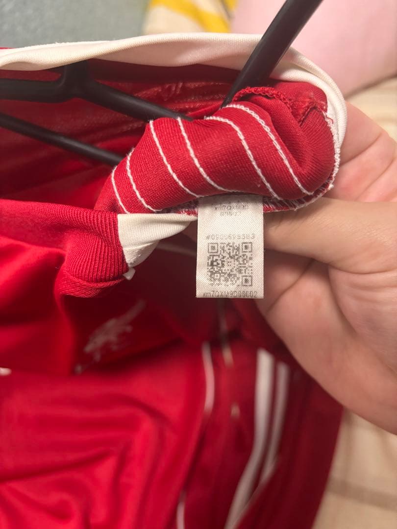 Liverpool FC adidas レッドシャツ Lサイズ