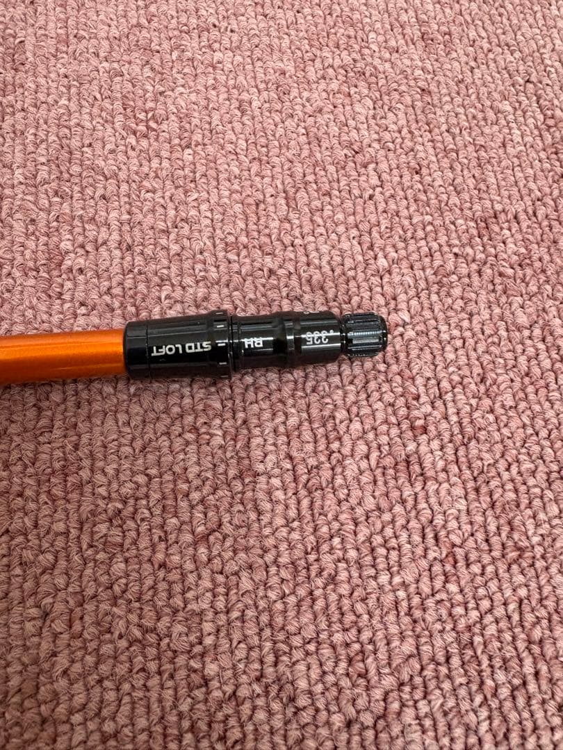 美品　Tour AD DI-8X テーラーメイドスリーブ付 41.25in