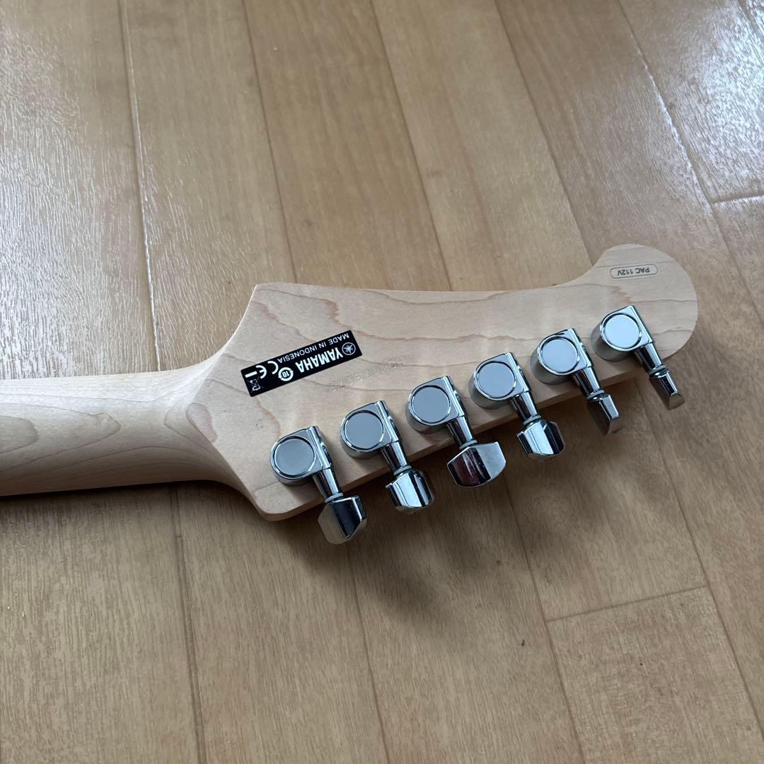 ヤマハ　PACIFICA PAC 112V