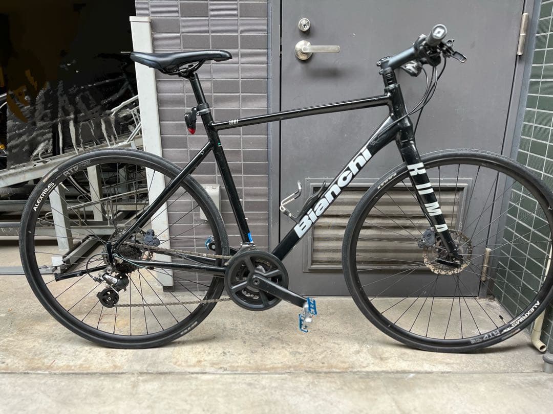 Bianchi クロスバイク　ROMA 名古屋市内お渡し