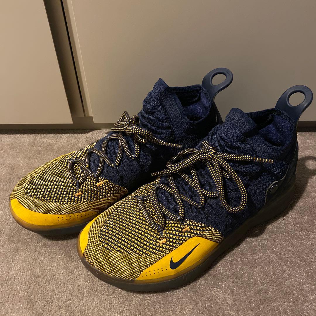 ナイキ　バッシュ KD 11 XI ケビン デュラント Navy イエロー