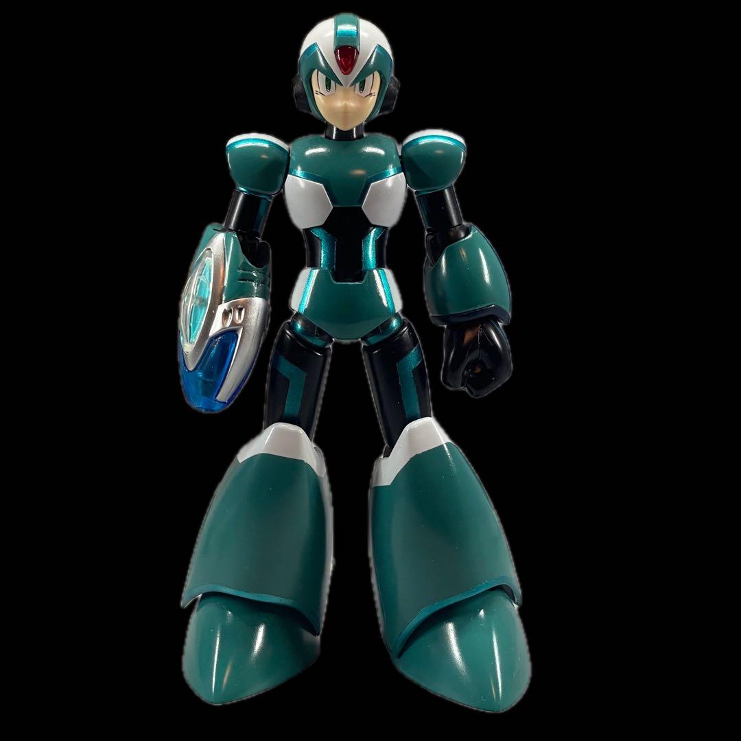 コトブキヤ　エックス　dive プラモデル　フィギュア　塗装品　megaman