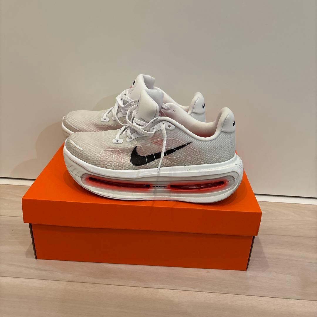 ツナ　NIKE ボメロプレミアム　25.5