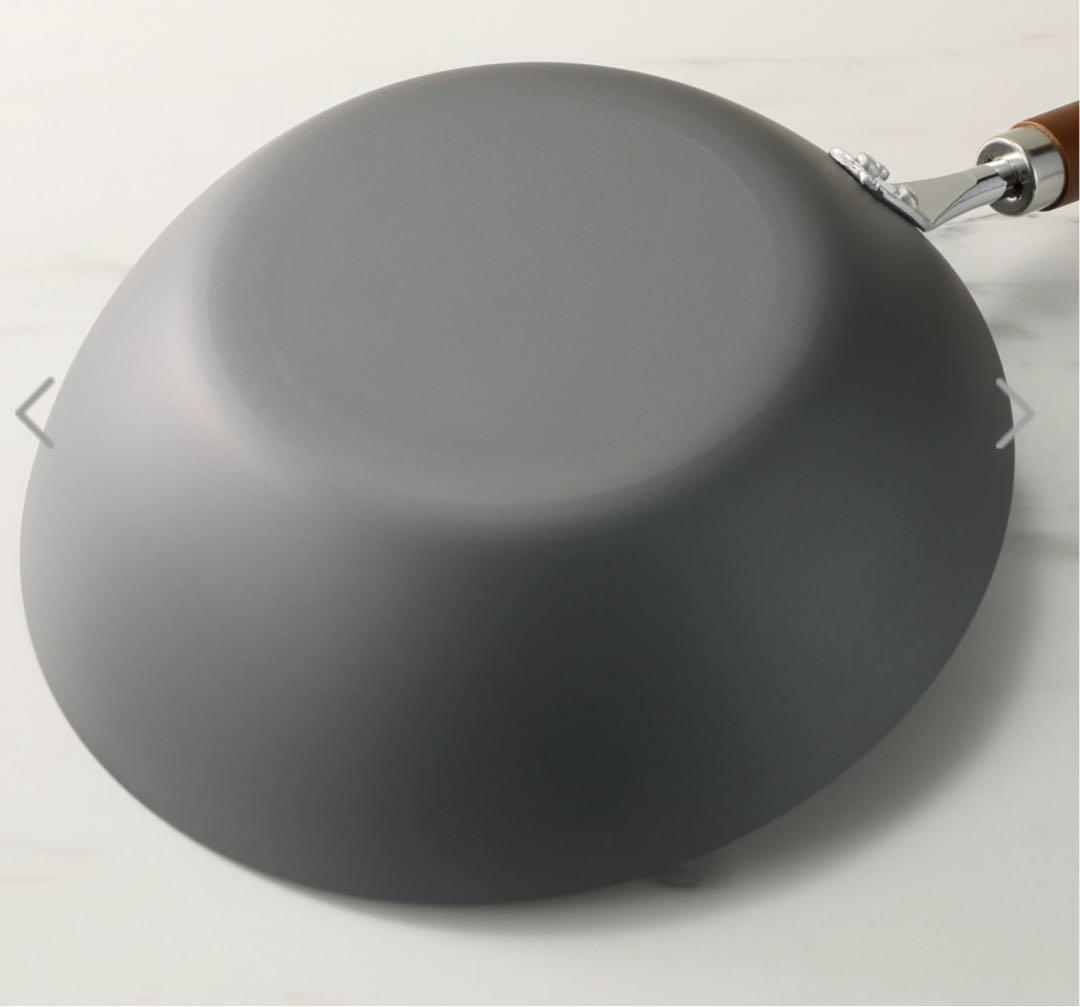 新品✨虎鐵 変形ヘラ絞り 鉄炒め鍋 27cm 軽量 匠の逸品 日本製 鉄分補給