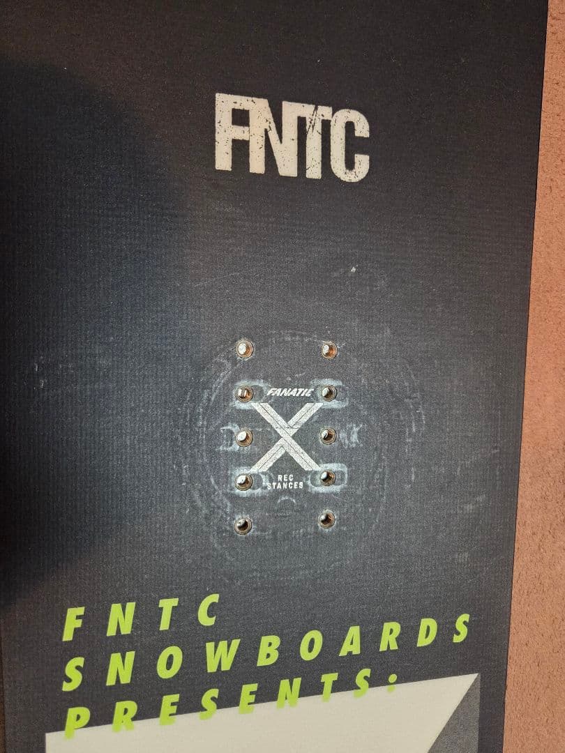 FNTC TNTスノーボード147