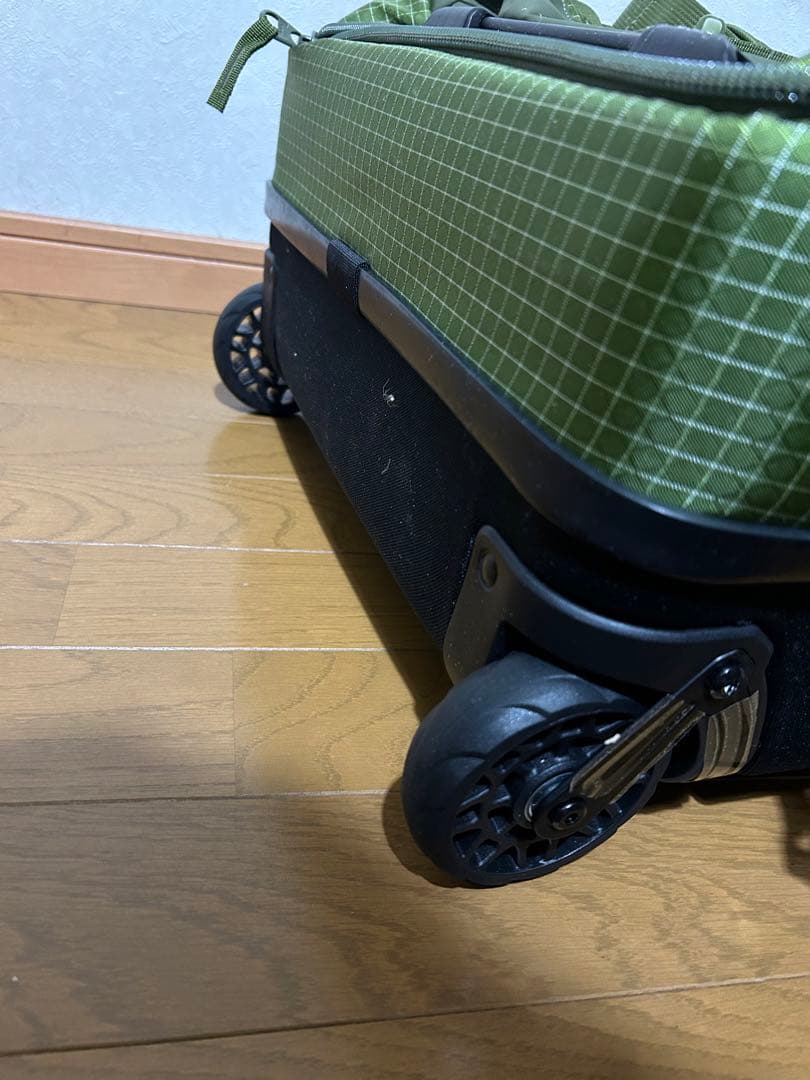 K2 グリーン キャリーケース　スノーボードケース