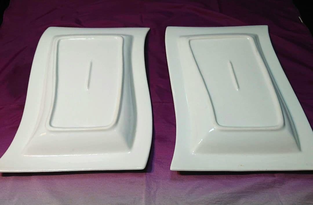♥オシャレなデザイン皿♥３３cm特大長皿【ウェーブ(波)型ホワイト大皿】 1皿