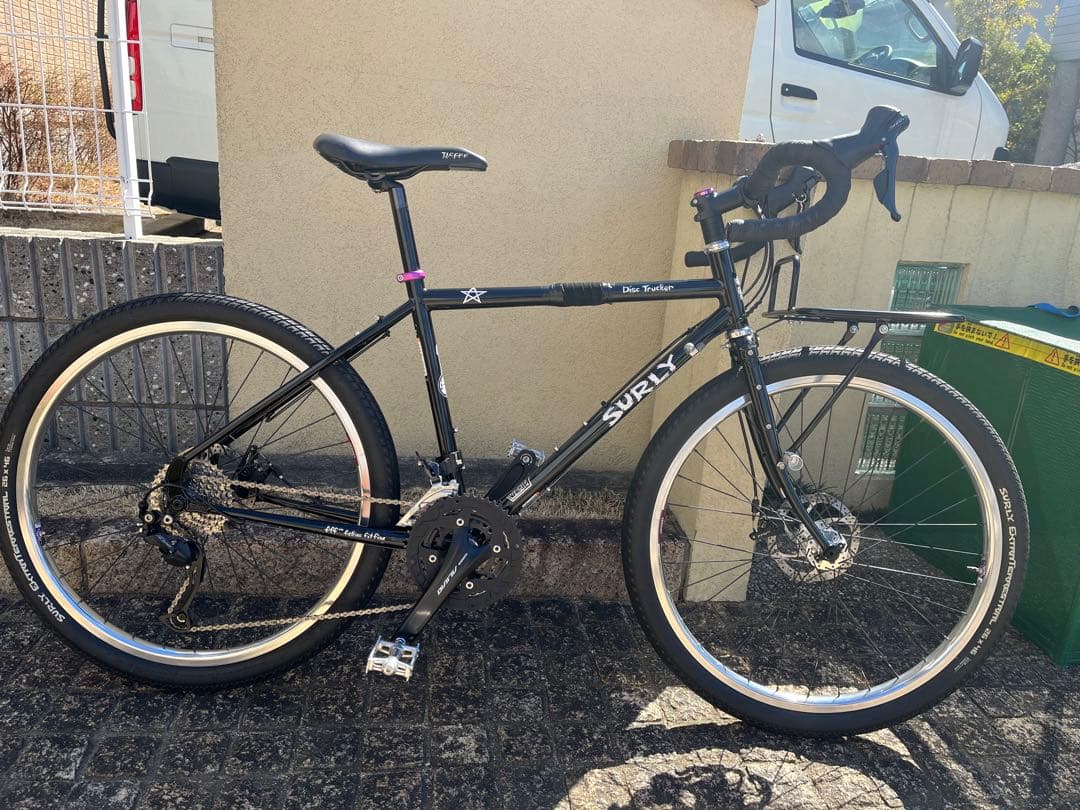 Surly Disc Trucker 46サイズ　ブラック 26インチ