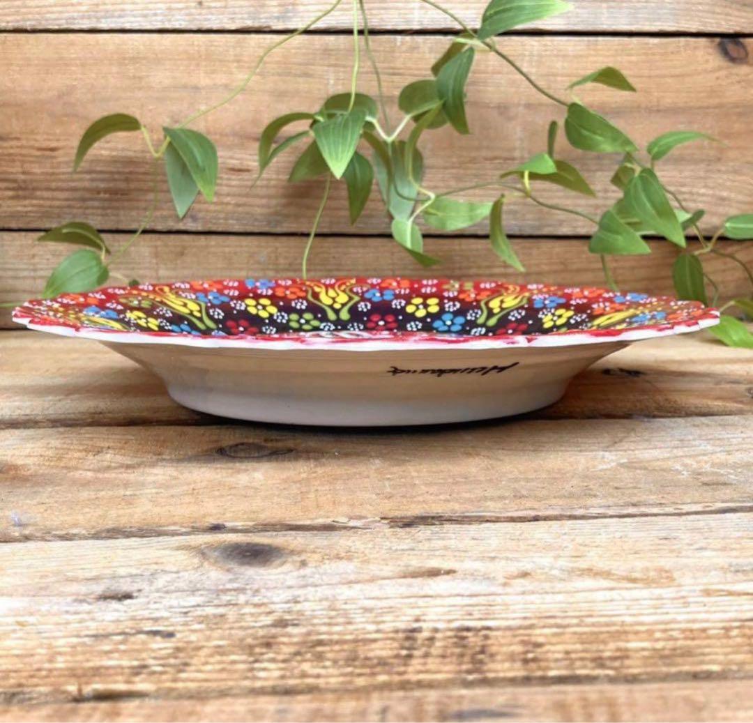 27cm☆新品☆【トルコ】手描き 大皿 壁掛け ＊ 赤レッド ＊キュタフヤ陶器
