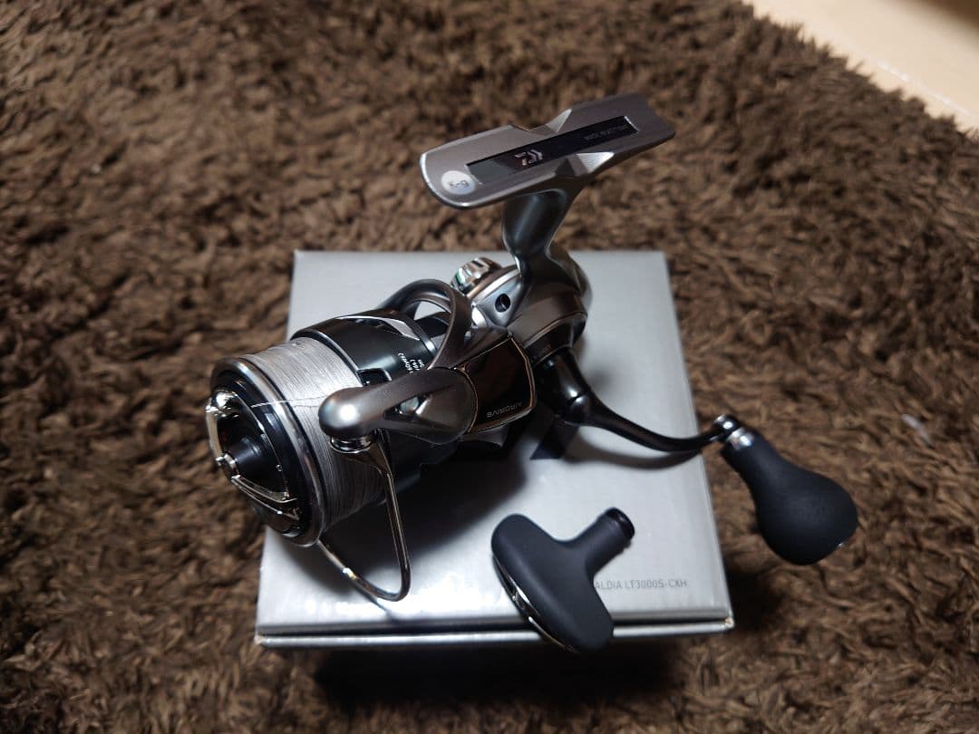 ダイワ　25CALDIA LT3000-CXH