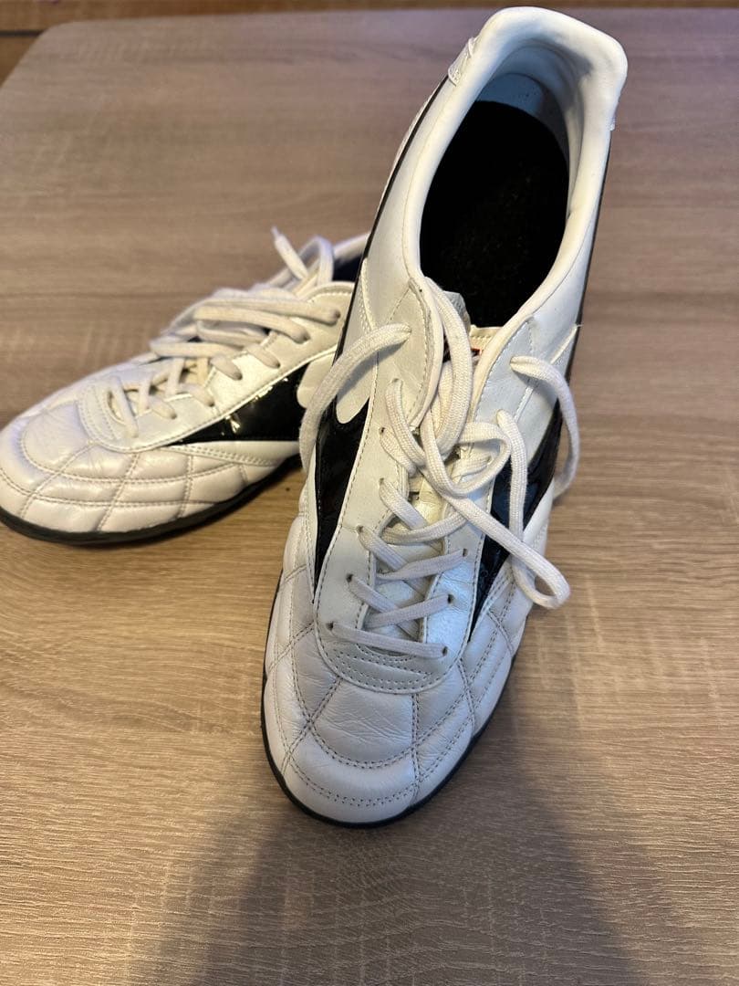 Mizuno モレリアTF26.5センチ