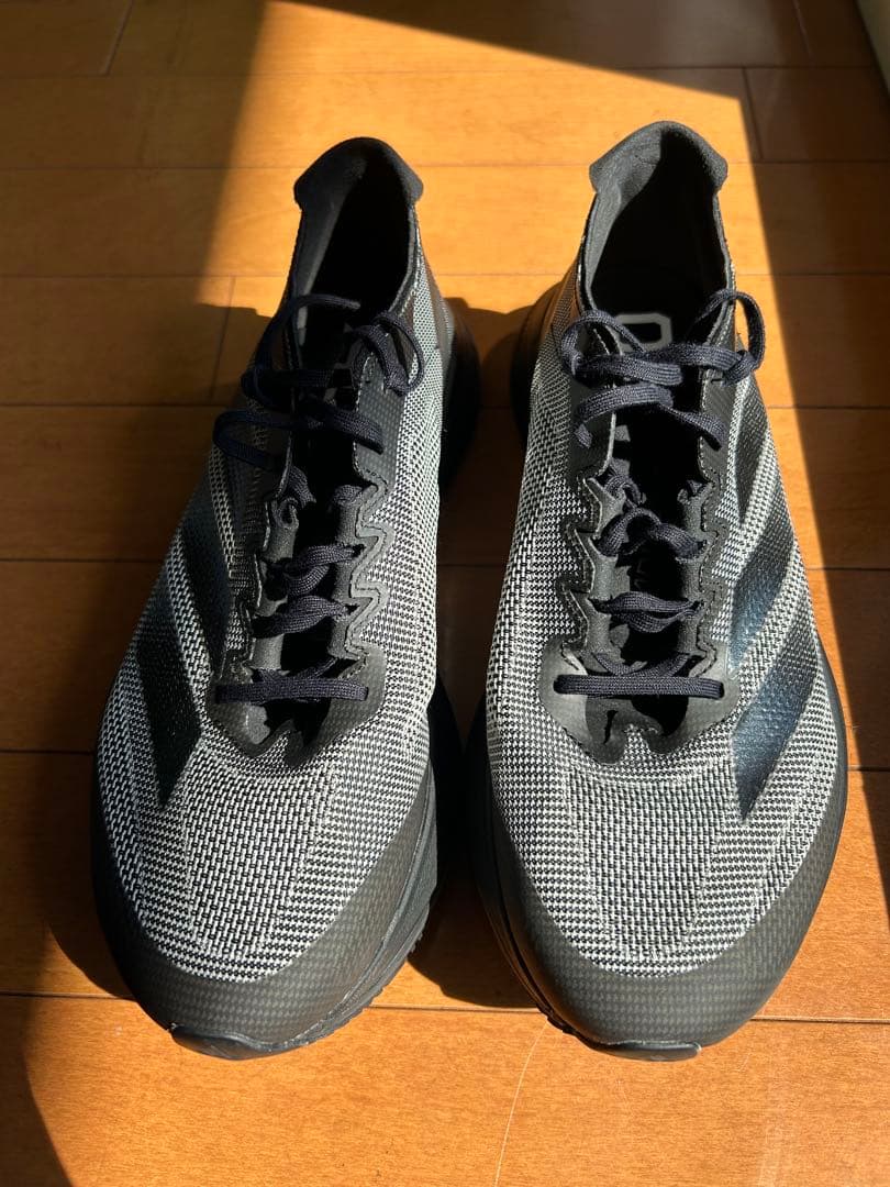 アディダス　adizero boston 12（24.5cm）黒（カーボン入）