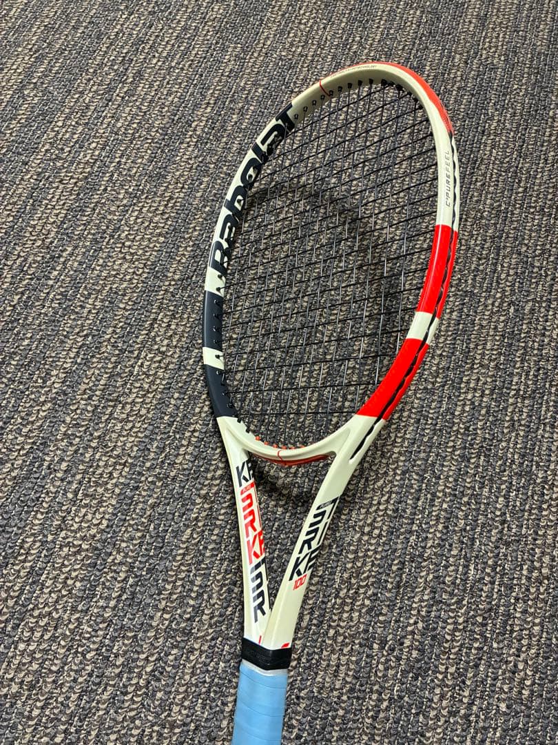 Babolat 3代目 ピュアストライク100