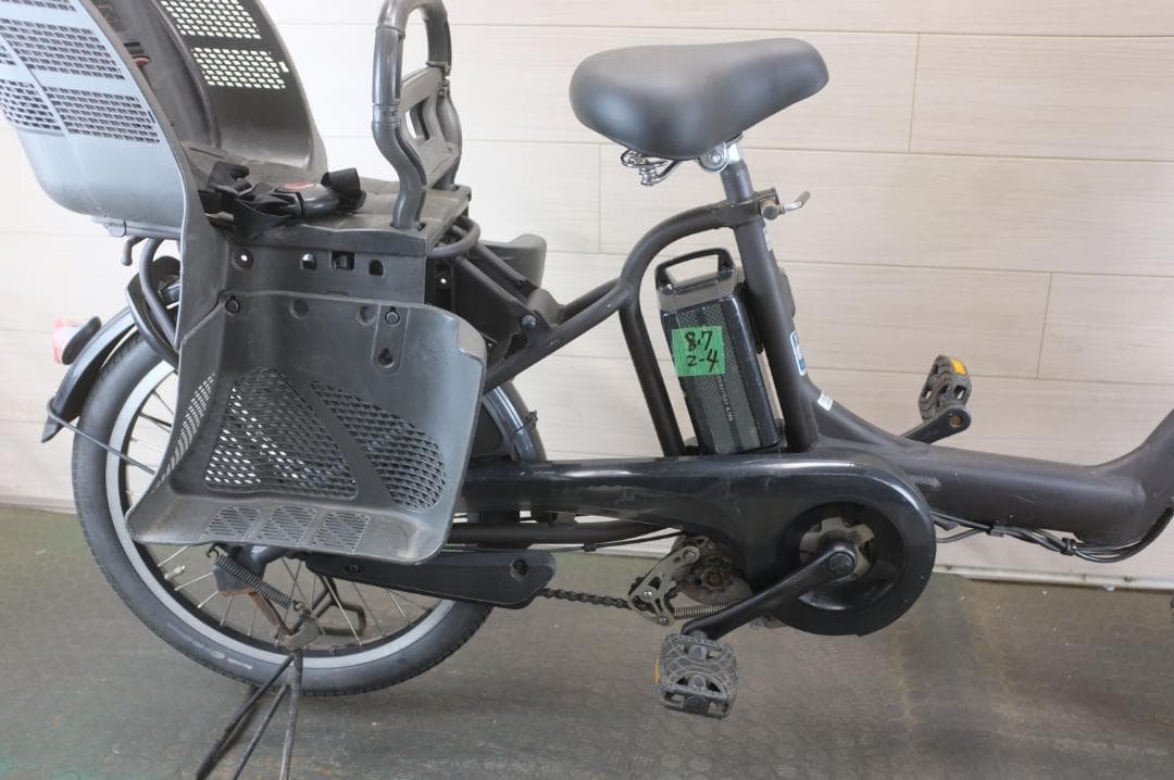 新基準　充電器付属　ヤマハPAS　KISS　 20インチ 3段変速 8.7Ah