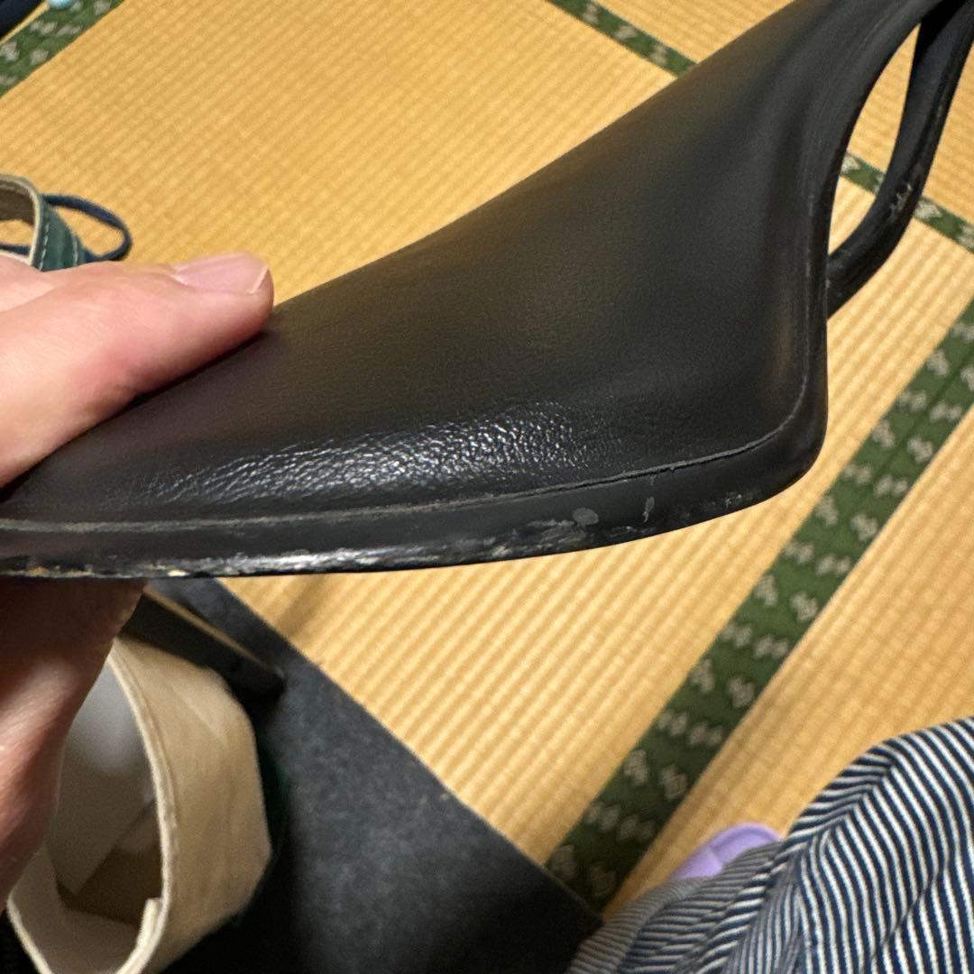 なんと150ｇ！Fabric ファブリック　ALM カーボンサドル