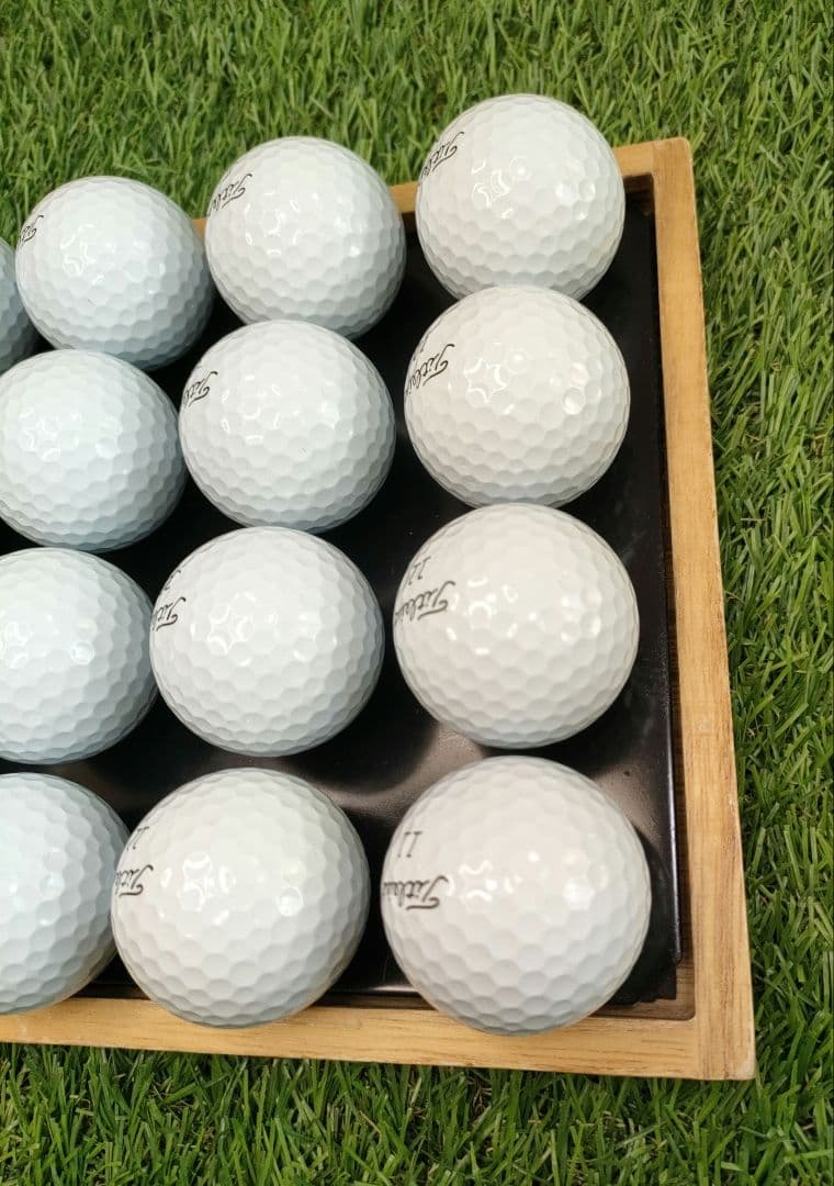 タイトリストPROV1　2023年モデル良品ロストボール20個。