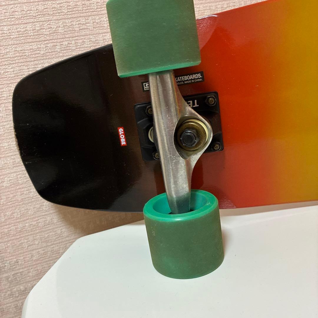 GLOEBスケートボード