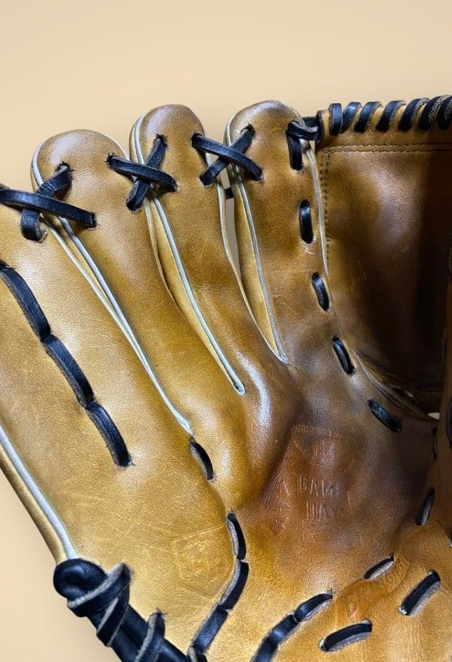 GloveWorks/グラブワークス GAME DAY 左利き　ファーストミット
