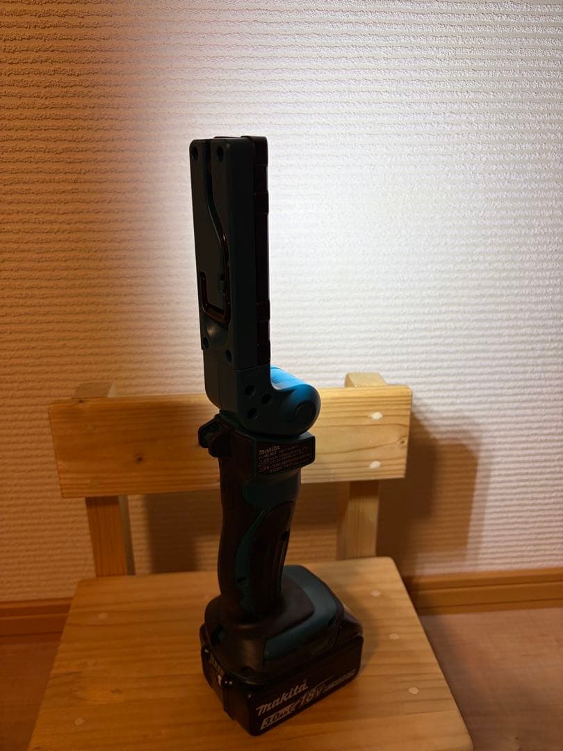 ゴ*ウ様 Makita マキタ ML801 充電式LEDワークライト
